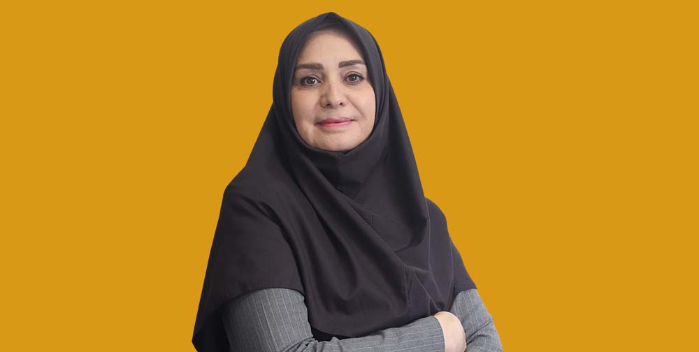 خانم مهستی مستوفی