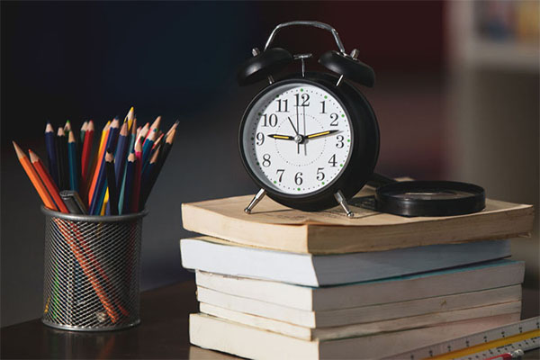 عدم تمرکز در درس خواندن 1